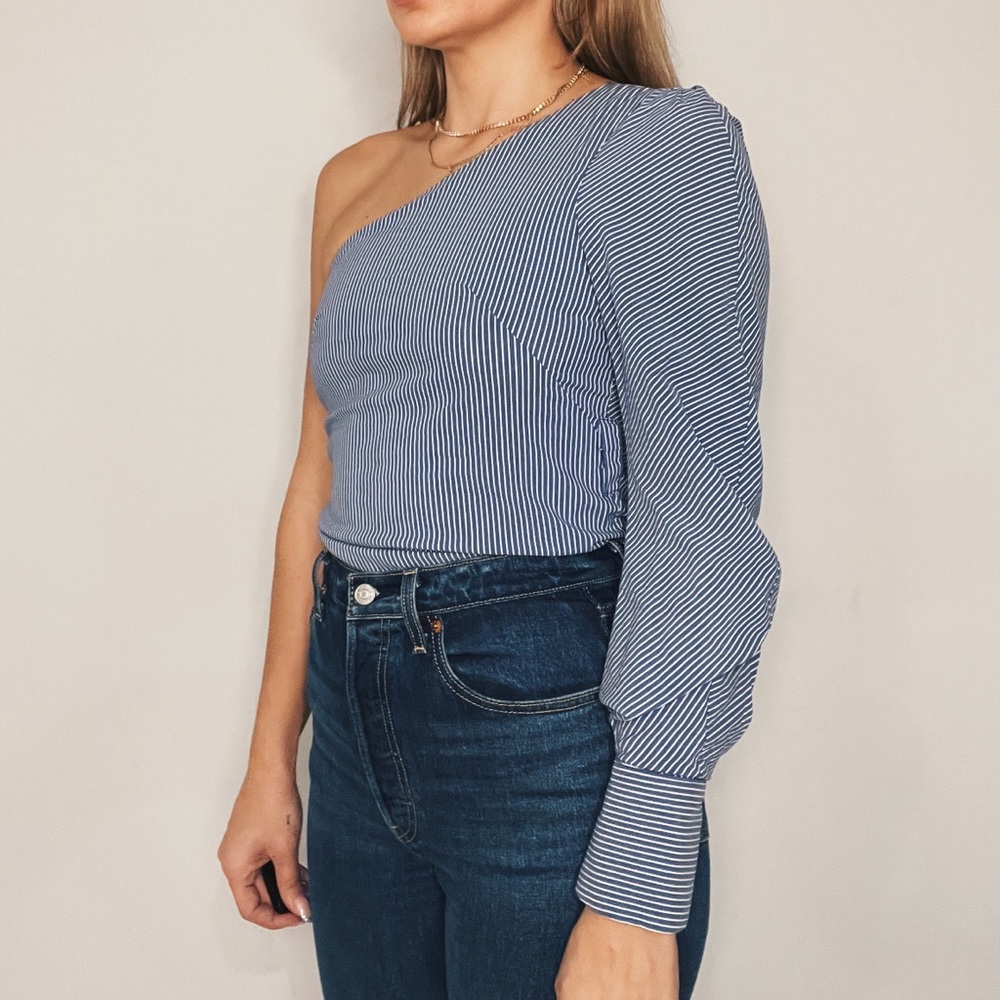 One shoulder blouse